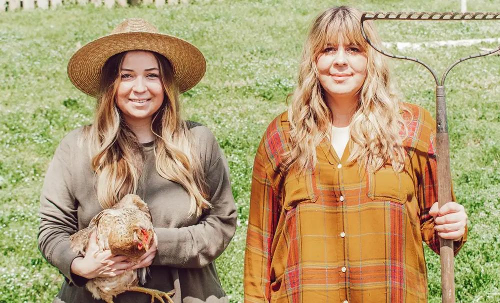 Two Friends Who Built an Off Grid Tiny Home and Found a New Kind of Freedom