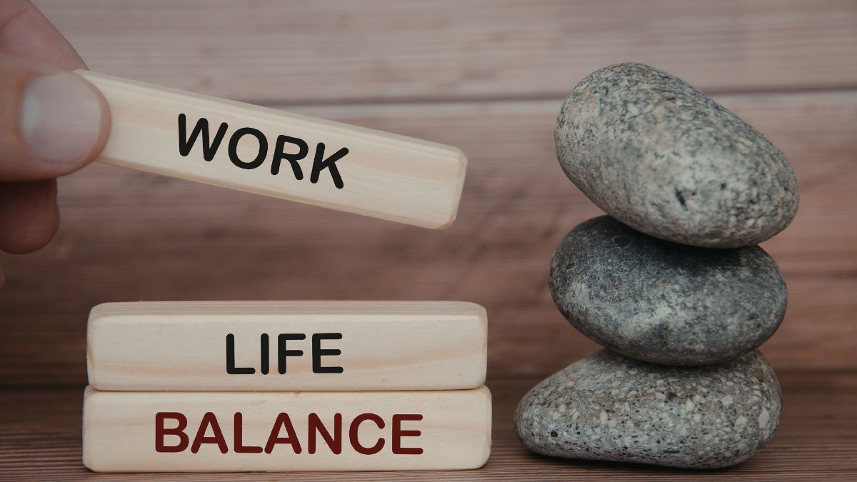 27 Subtle Signs You’re Developing a Work-Life Balance Problem