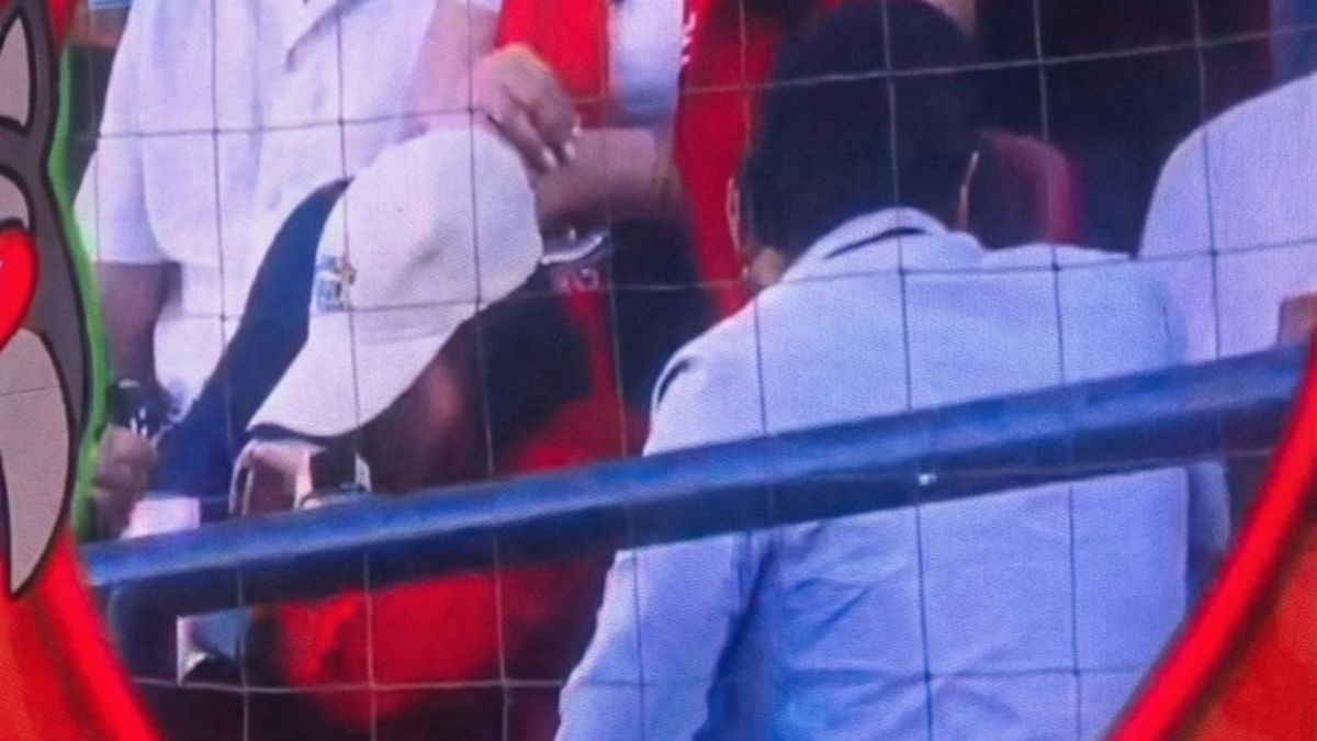 New Cheating Couple Caught On Kiss Cam On Valentine’s Day And Their Reaction Is A Hit