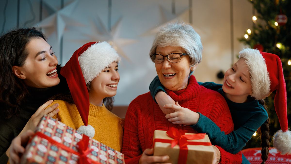 4 Zodiac Signs Poised for the Happiest Holiday Season