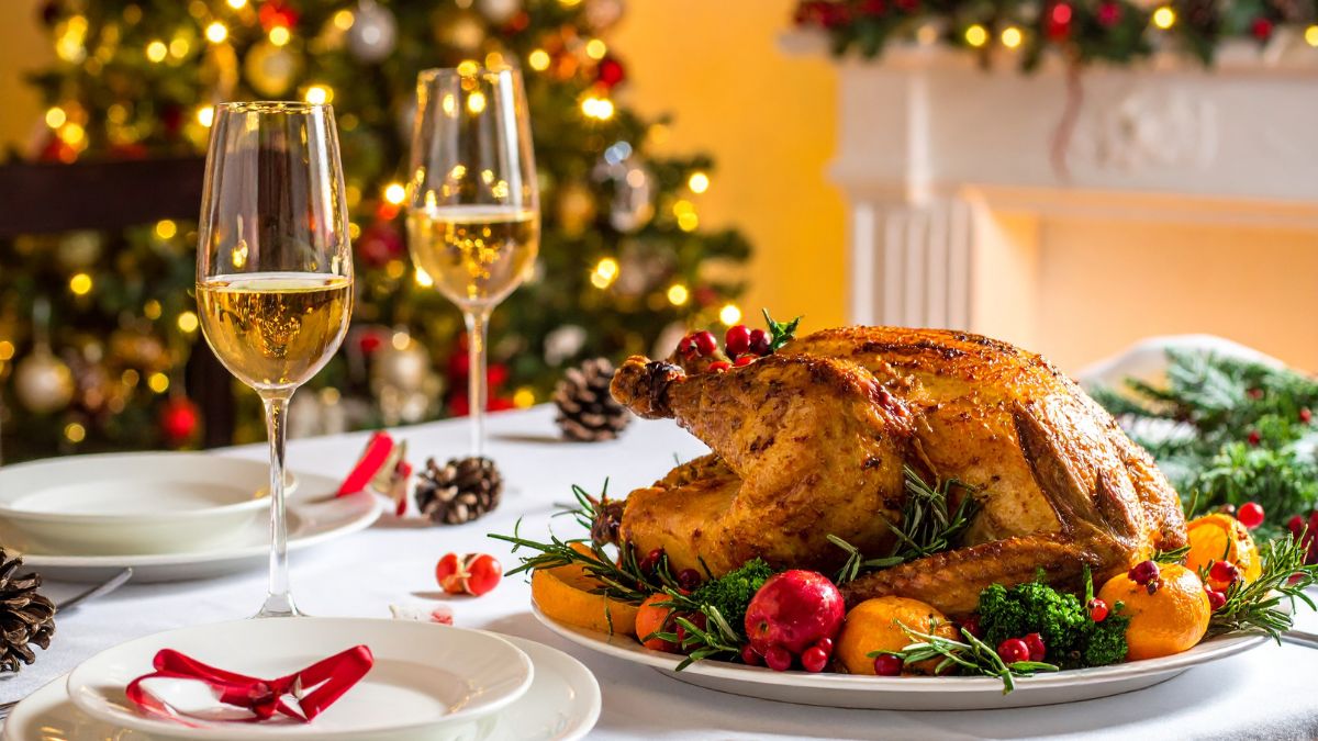 How to Host a Christmas Dinner That Feels Effortless