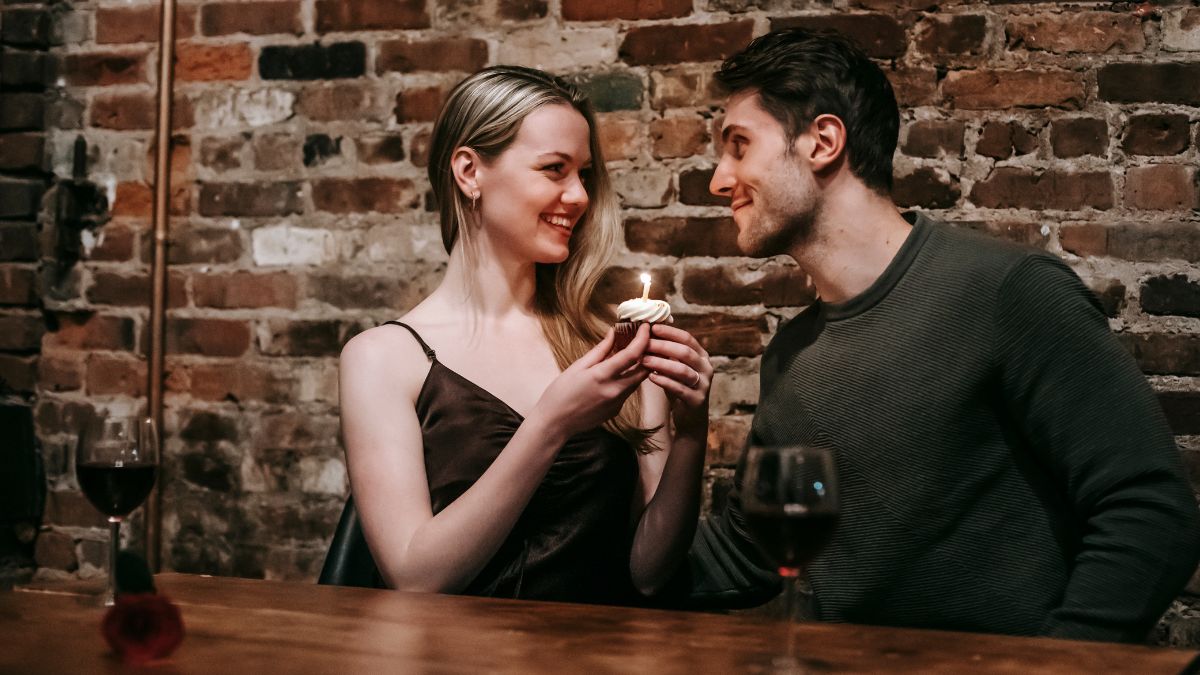 Why Some Young Adults Are Letting Their Parents Handle the Dating