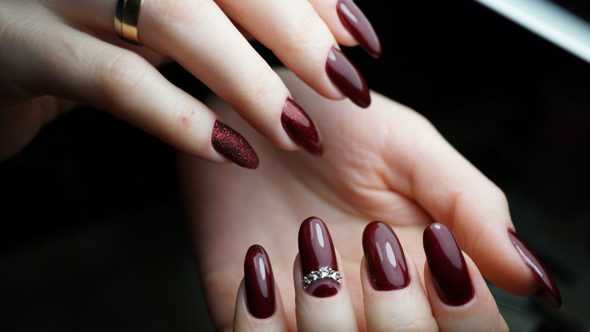 Espresso Nails Are the Ultimate Chic Beauty Trend You Need to Try This Season