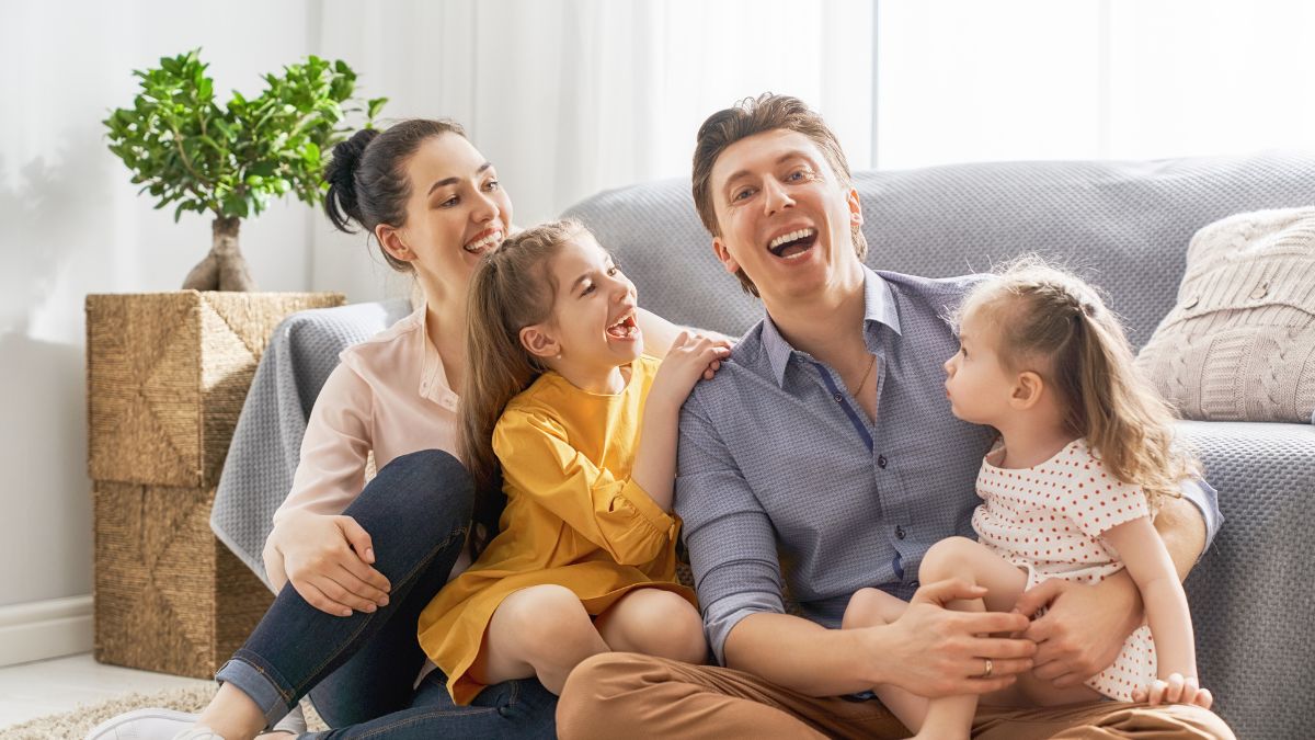 The Zodiac Signs Most Likely to Keep the Family Close