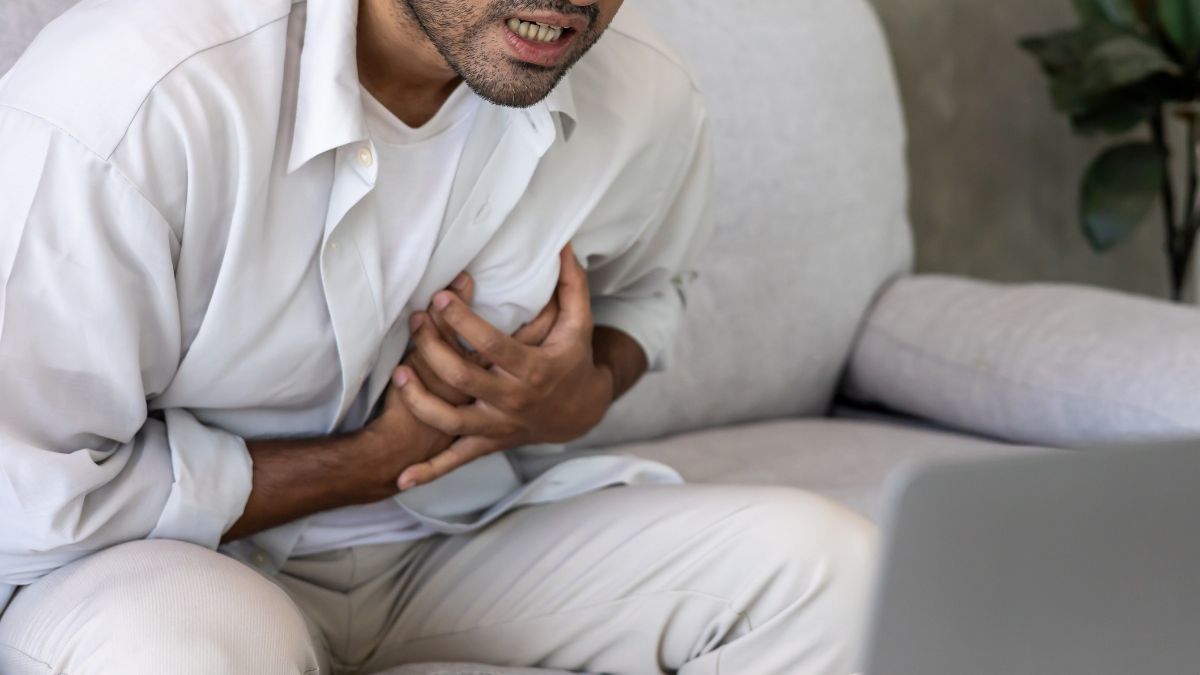 5 Subtle Early Heart Attack Signs That Can Appear in Winter