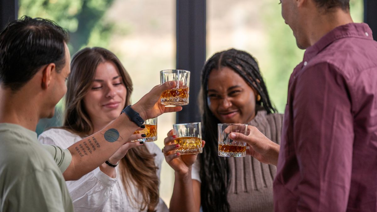 How to Survive Holiday Parties Without the Hangover