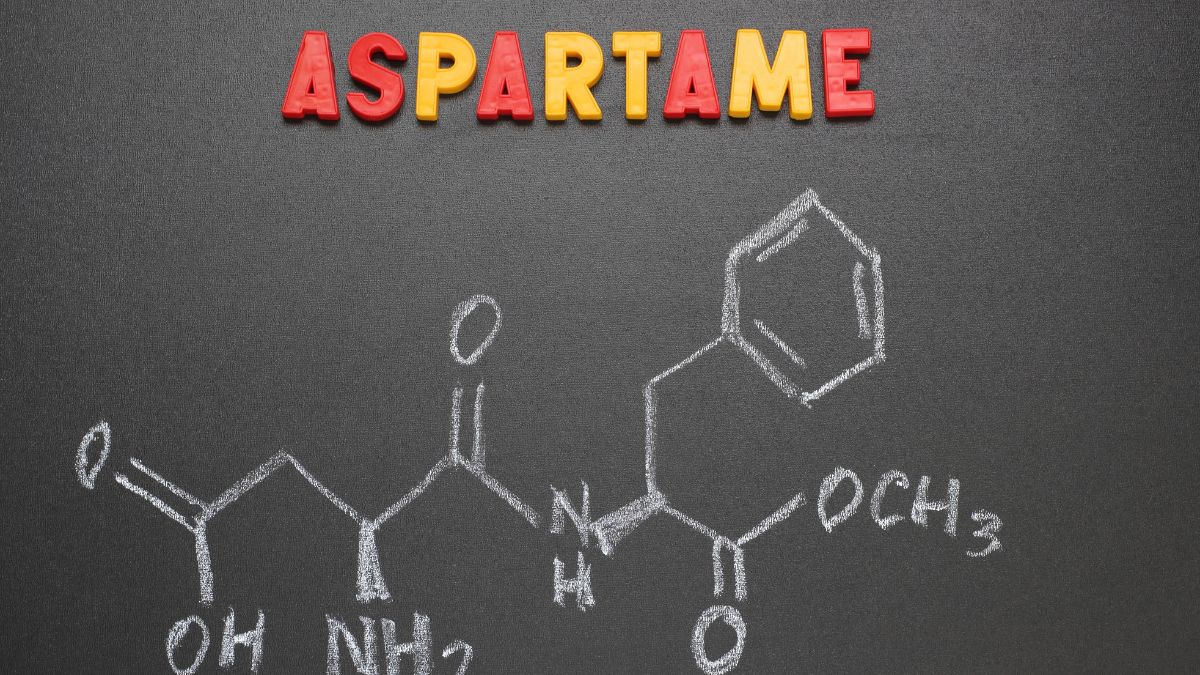 New Studies Suggest Aspartame May Harm the Brain and Heart