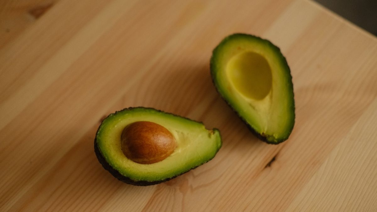 Signs Your Avocado Is Perfectly Ripe