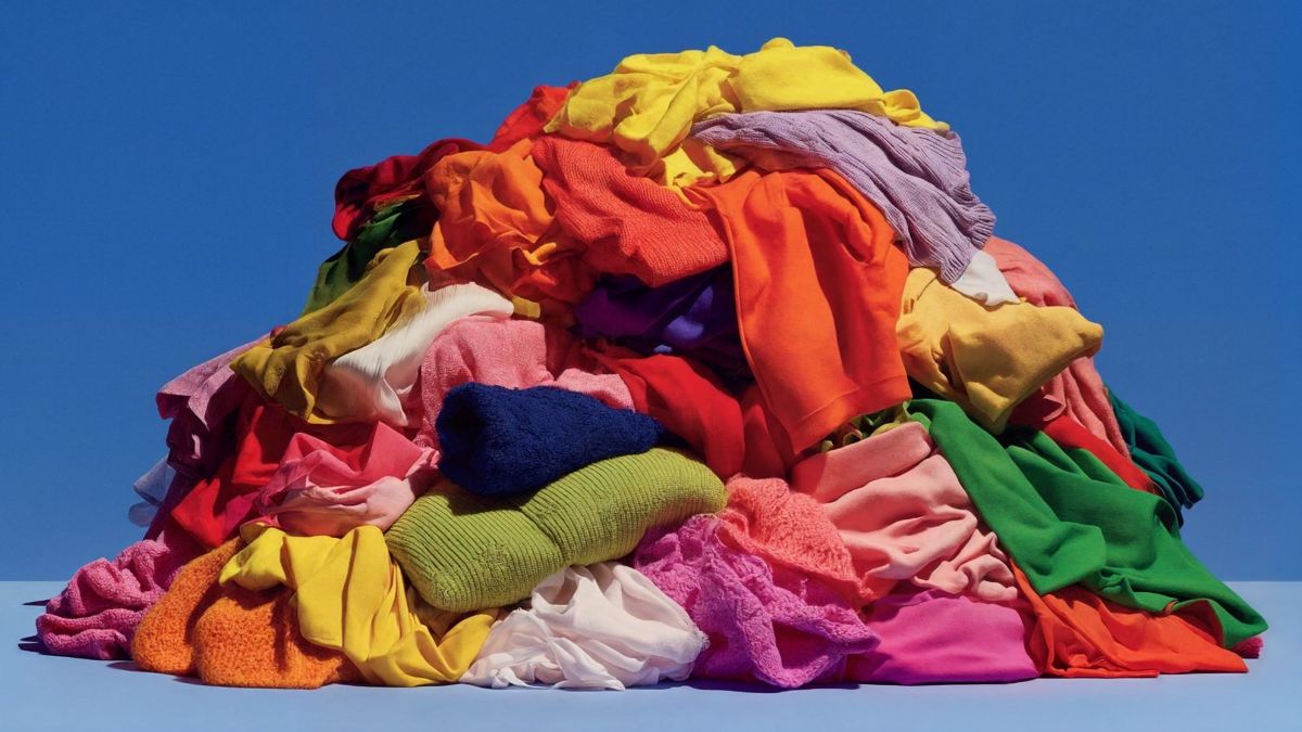Clothing Fabrics That Shrink the Most in the Wash