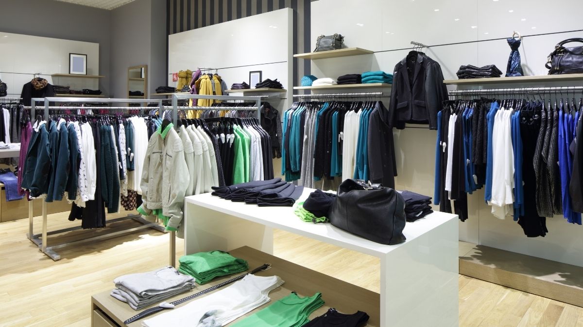 Clothing Items You Should Purge From Your Closet by Age 40