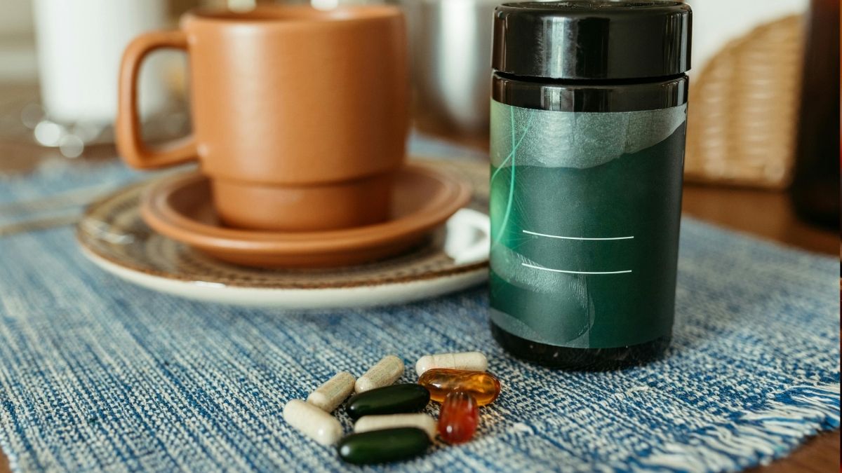 Supplements You Should Avoid Taking With Coffee
