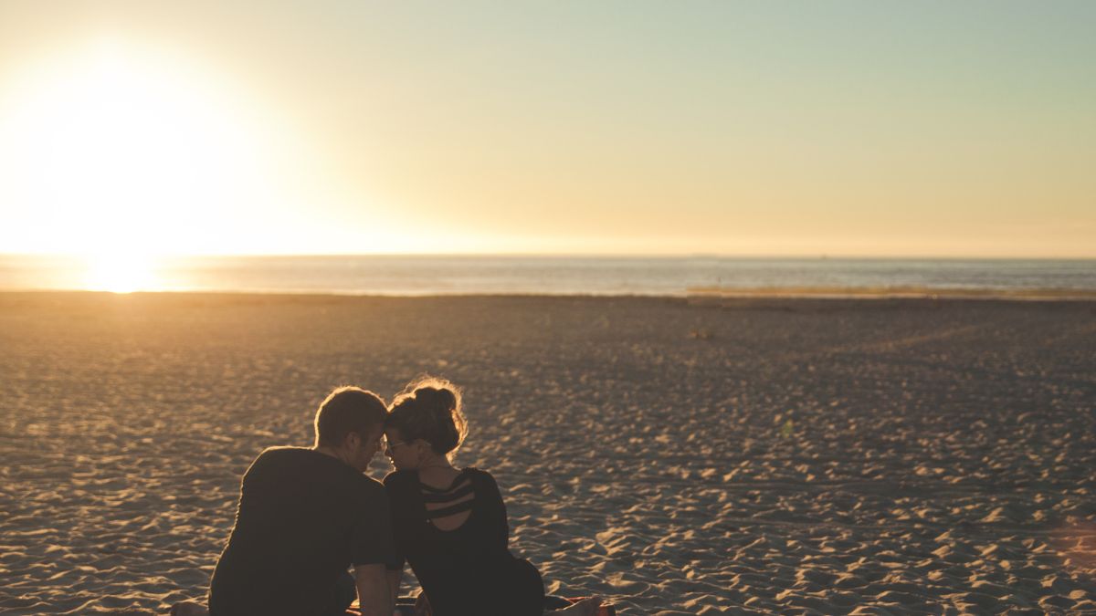 Ways to Show Someone You Love Them Without Spending a Dime