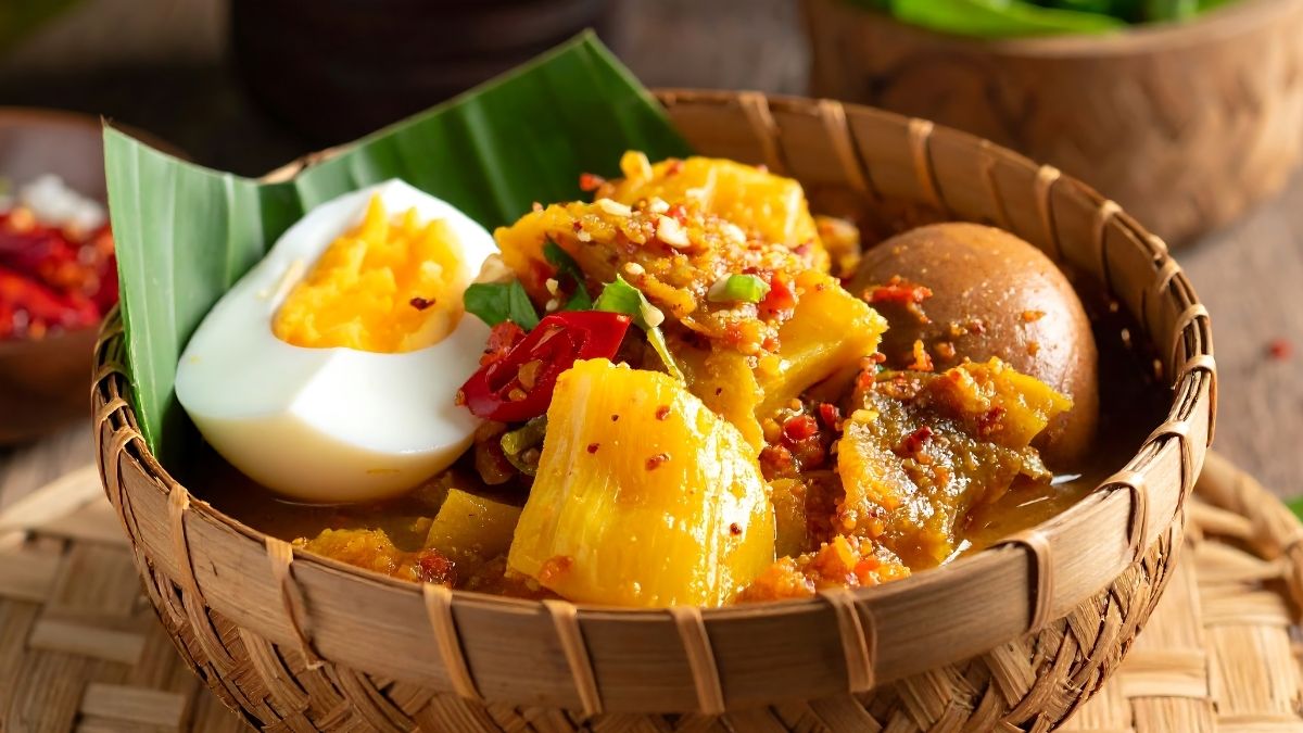 Nutritionists Say Stop Avoiding These 4 Healthy Foods