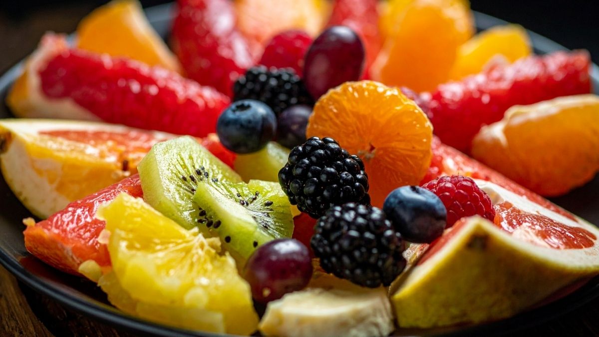 Should You Eat Fruit at Night Many People Avoid It but Here Is the Truth