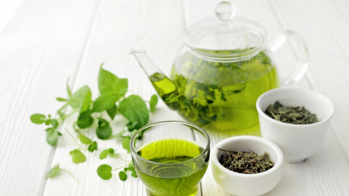 Endocrinologist Says This Is the Best Tea for Regulating Blood Sugar