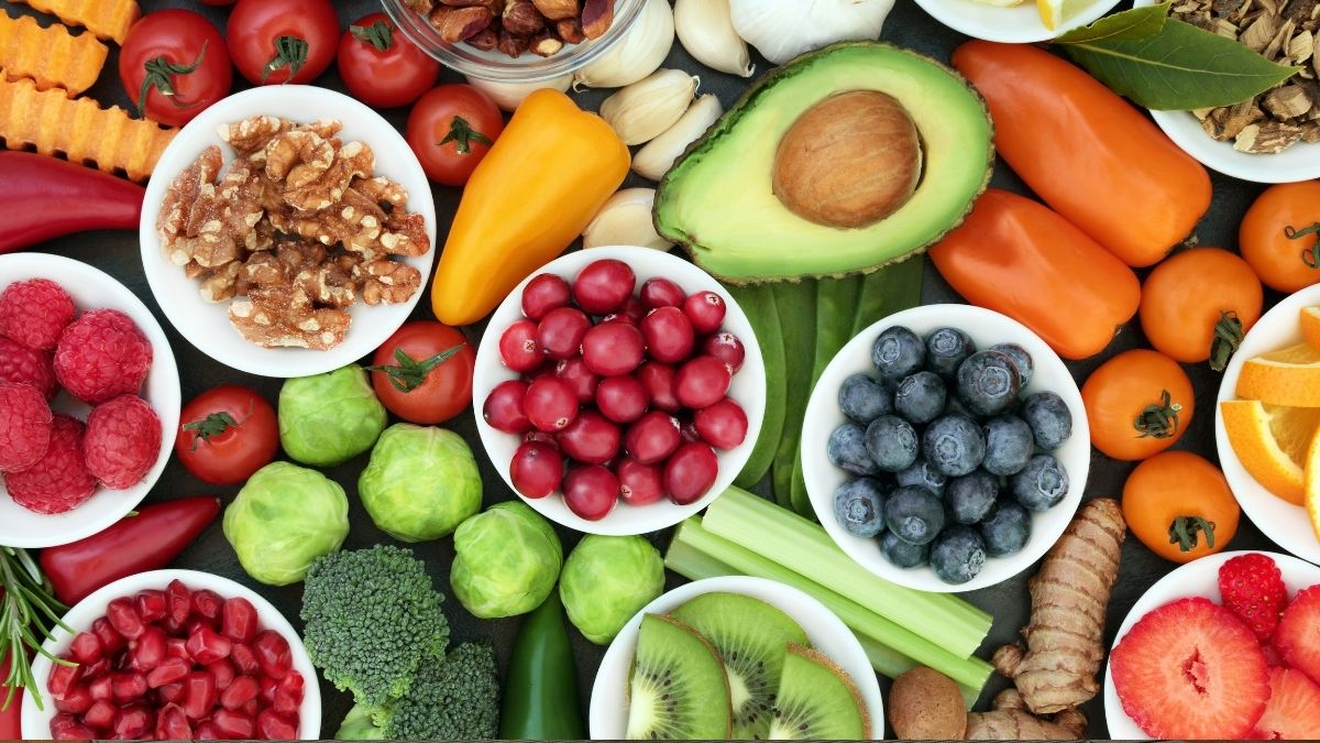 Anti-Inflammatory Foods You Need to Stock to Reverse Aging After 40