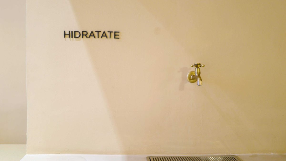 7 Healthy Habits Experts Want Us To Focus On In 2026