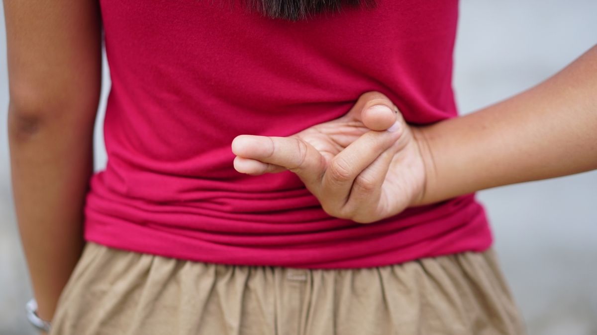 How to Spot a Lie in a Split Second