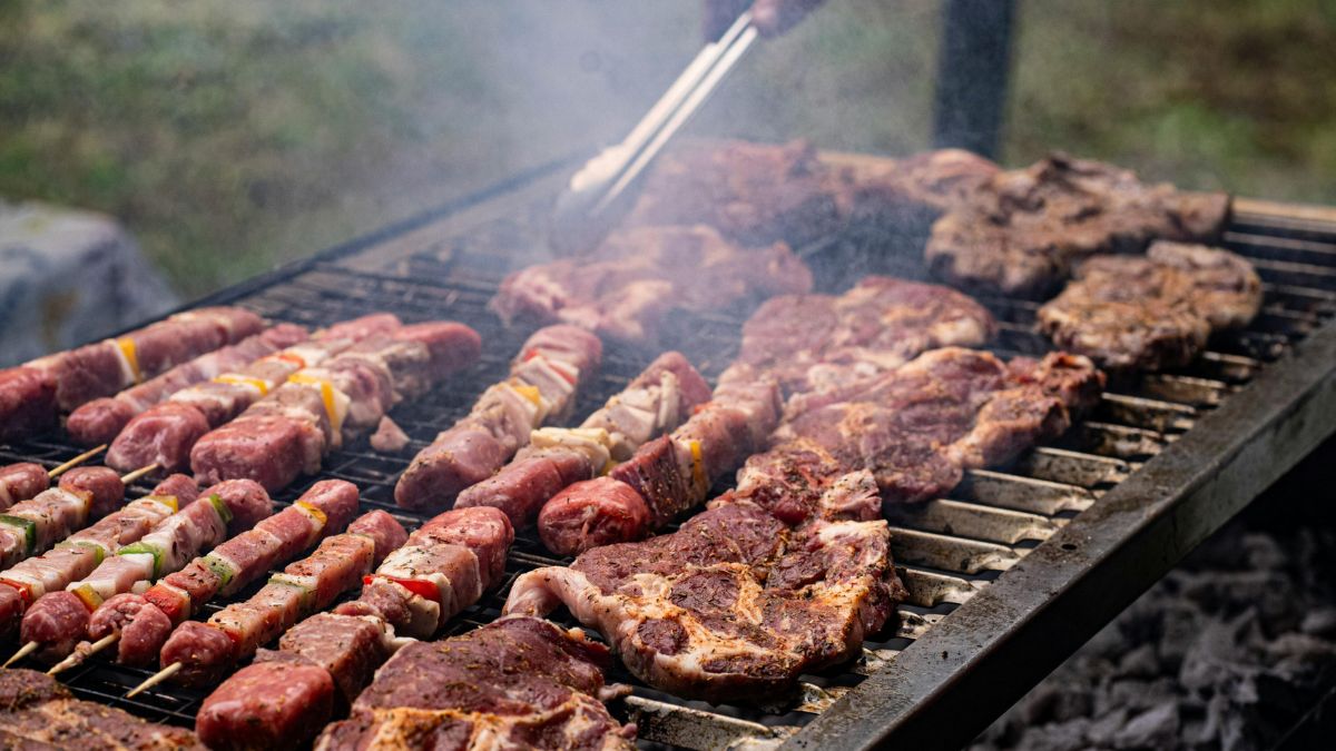 Gastroenterologists Say One Kind of Meat Is Worth Avoiding