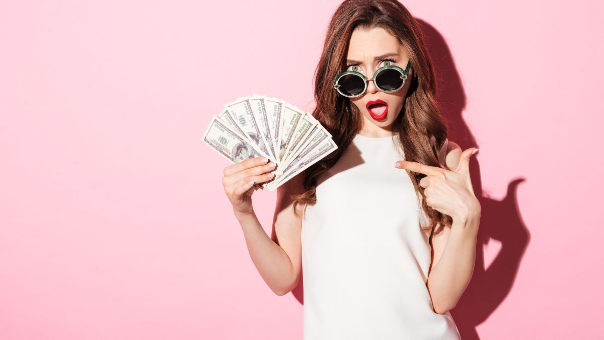 6 Zodiac Signs Poised for a Money Boost in 2026