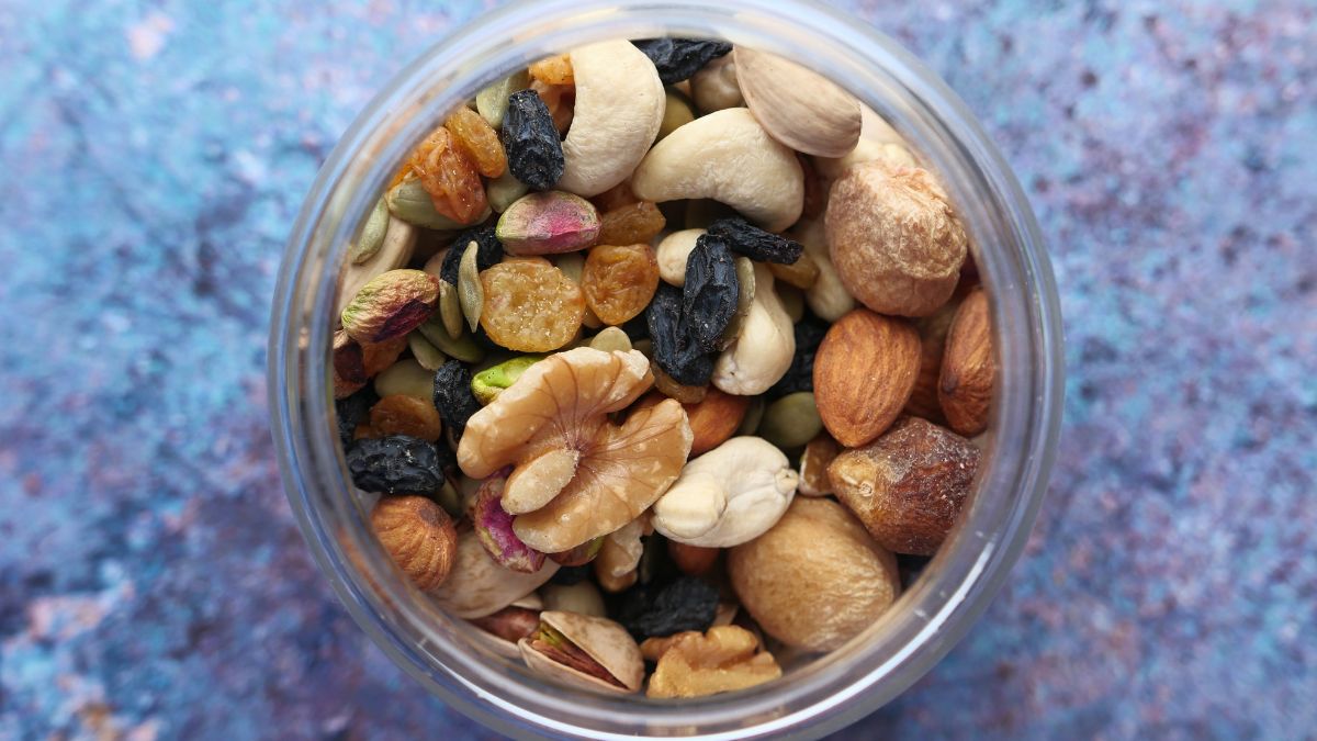 The Healthy Snack That Can Quietly Blow Your Calorie Budget