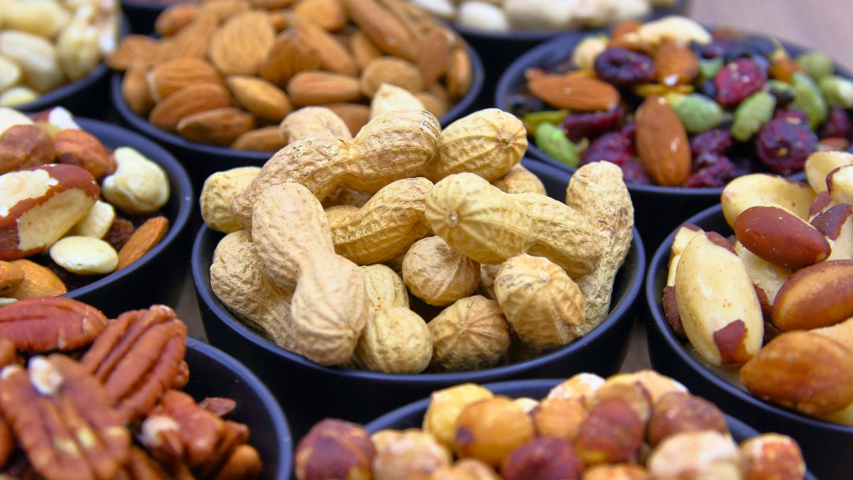 How Healthy Is a Daily Handful of Nuts Really