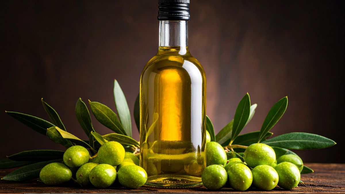 Why Everyone Is Suddenly Drinking Olive Oil And Whether It’s Actually Healthy