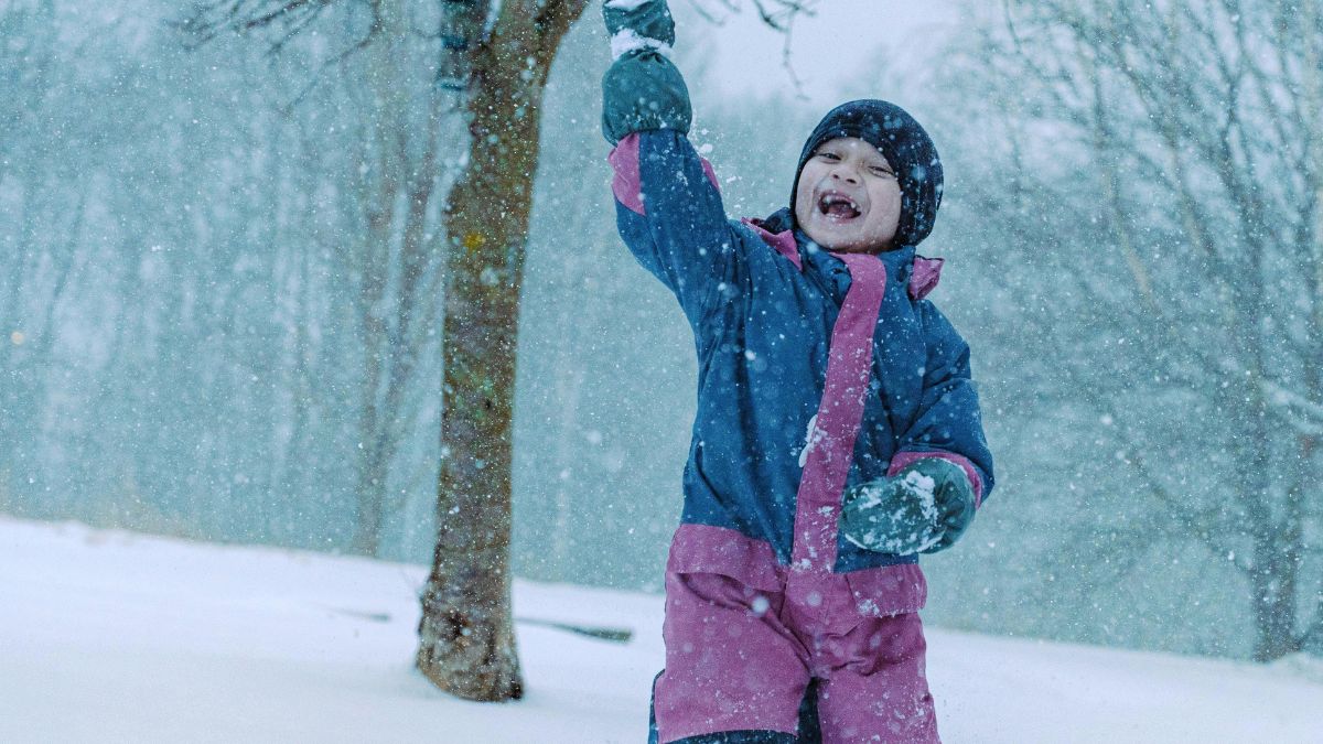 6 Ways Only Children Ended Up Doing Things for Themselves Early