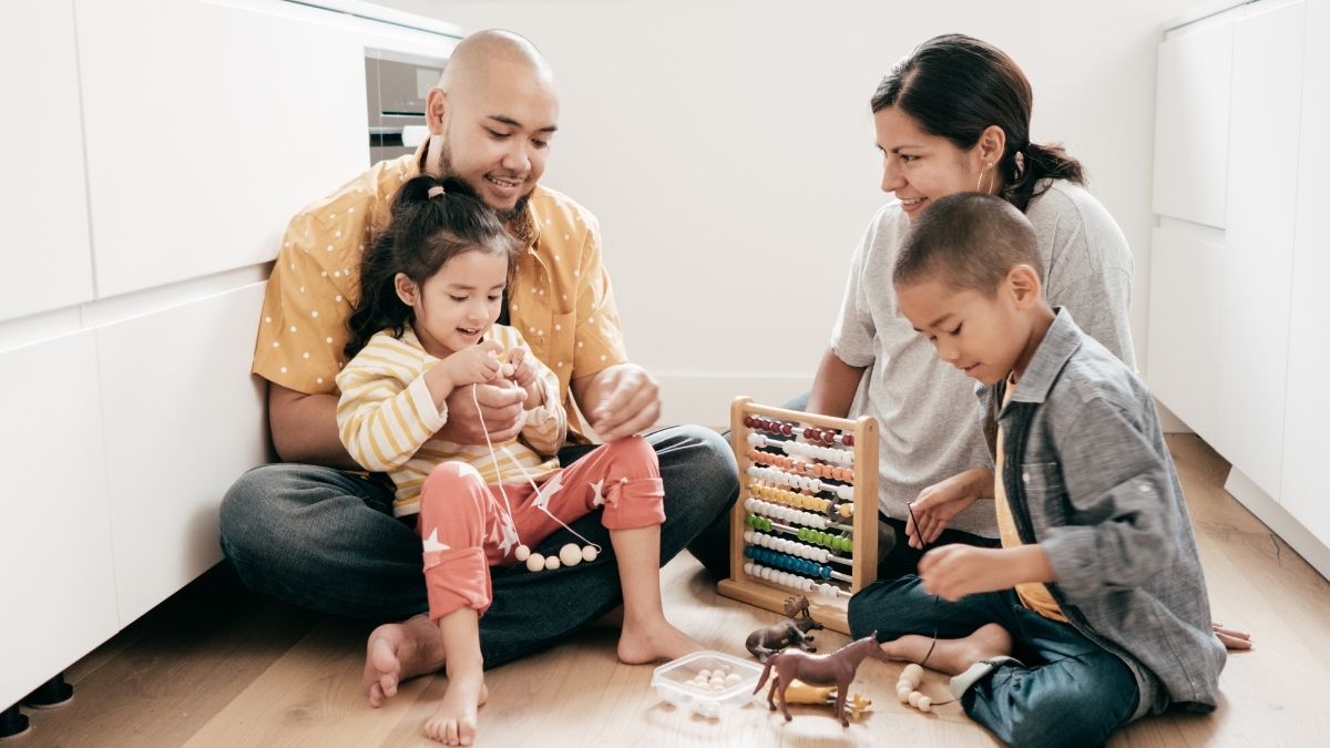 32 Controversial Parenting Styles That Actually Work