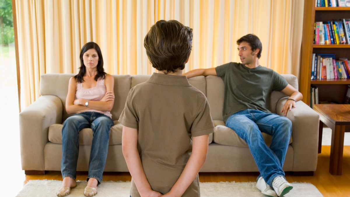 Old School Parenting Rules That Actually Damage Your Child’s Confidence