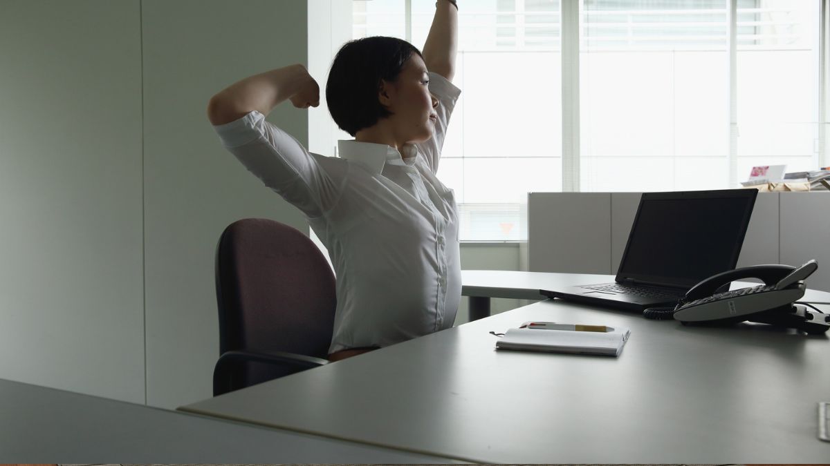 Ways to Improve Your Posture While Sitting at a Desk