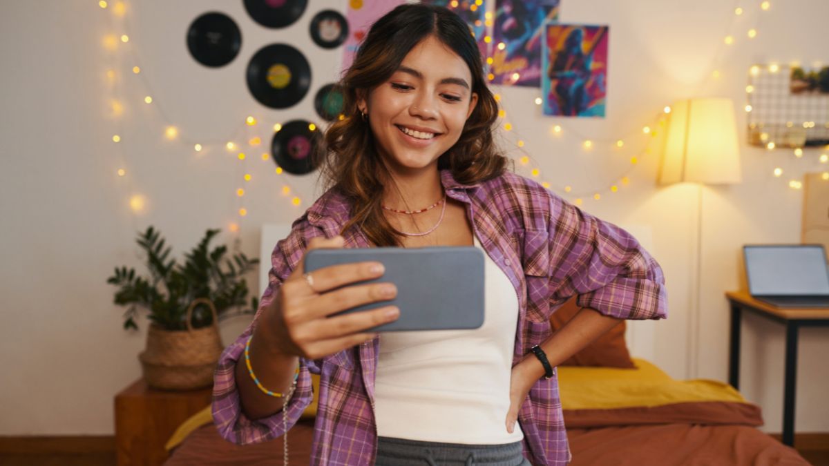 Questions to Ask Yourself Before Posting Anything on Social Media