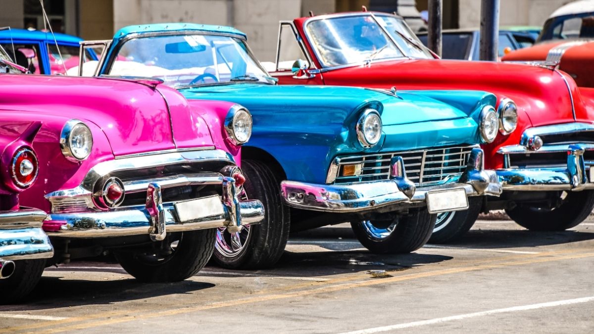 35 Vintage Cars That Are Works of Art