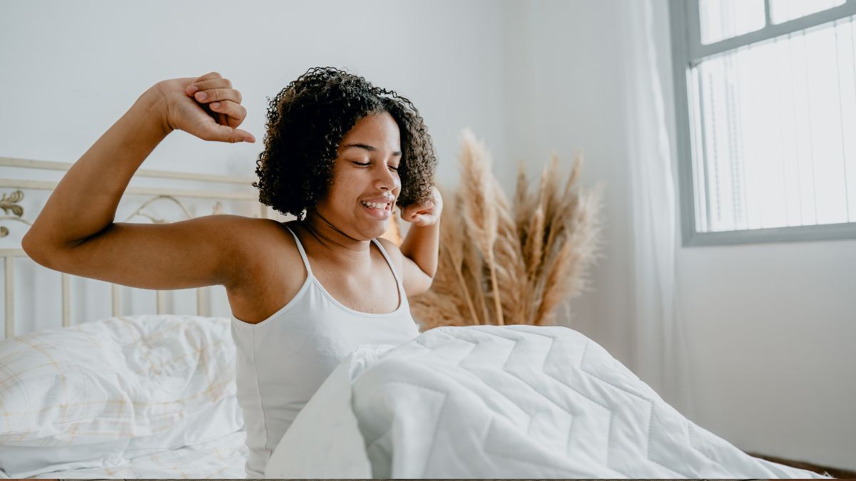 More People Are Waking Up At 5 AM Is It Healthy Or Just A Trend