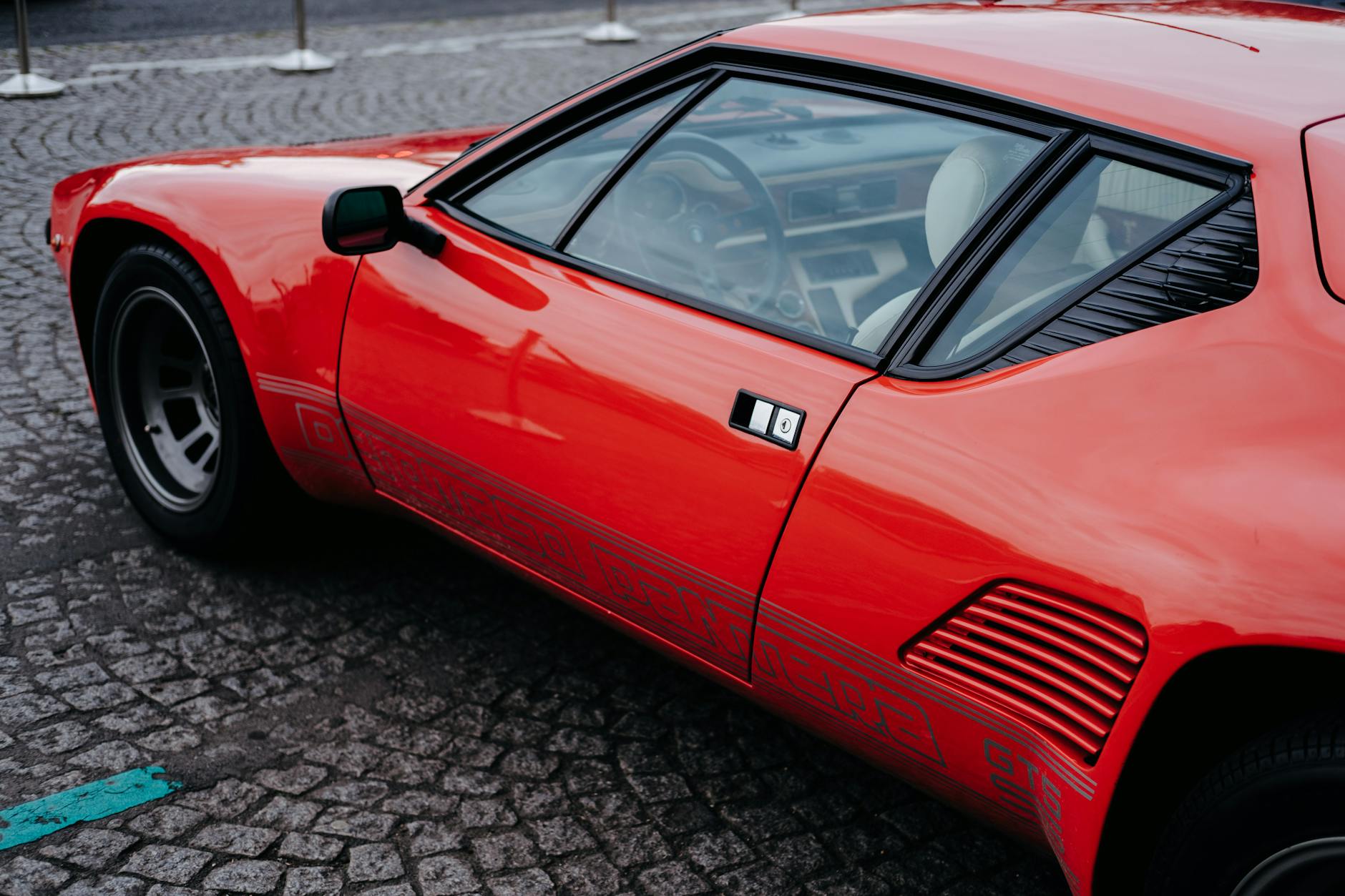 De Tomaso Mangusta