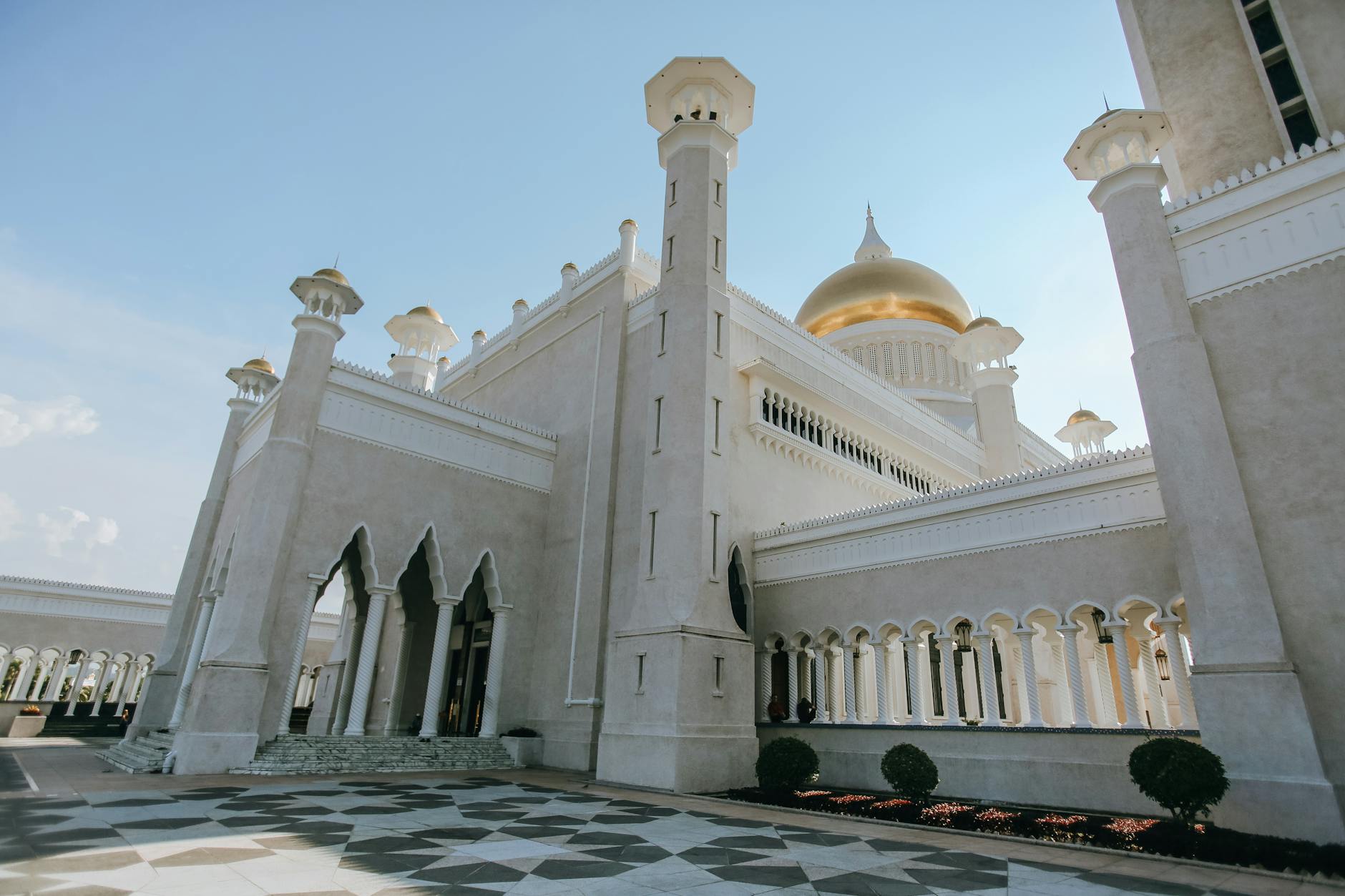 Jame Asr Hassanil Bolkiah Mosque Brunei