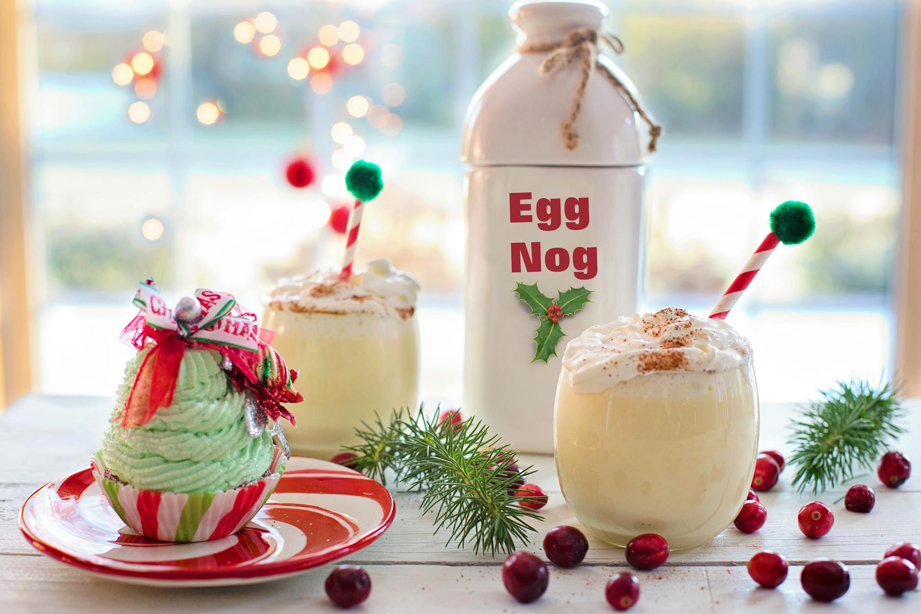Traditional Eggnog Drink