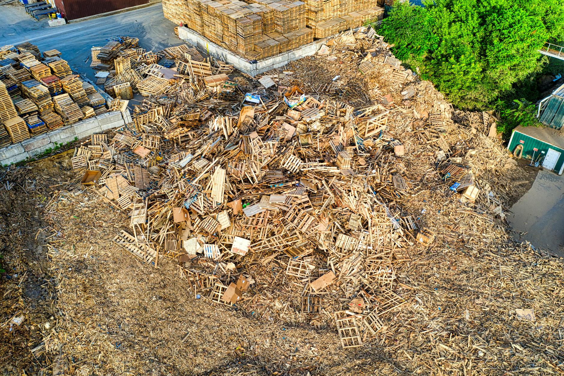 Rustic Pallet Wood Headboard