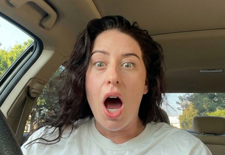 She Thought She Found the Perfect Guy on Hinge Until One Detail in a Photo Stood Out