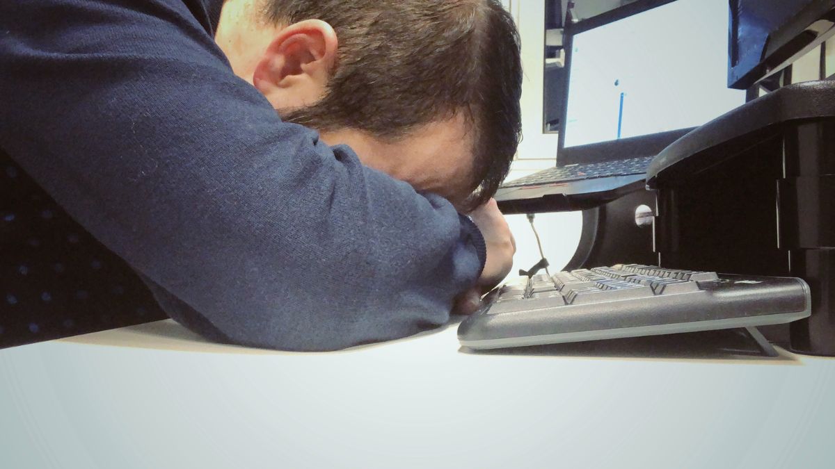 These Are the Zodiac Signs That Cannot Stand the Traditional Nine to Five Workday