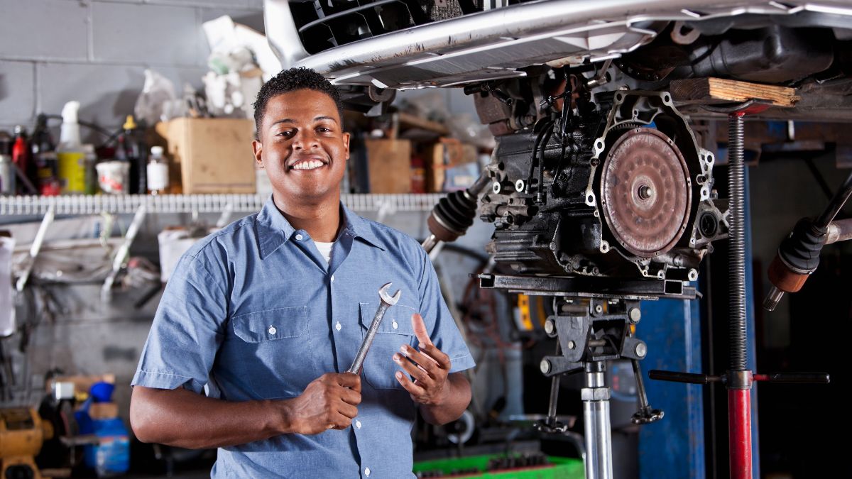15 Things You Should Never Say to Your Mechanic