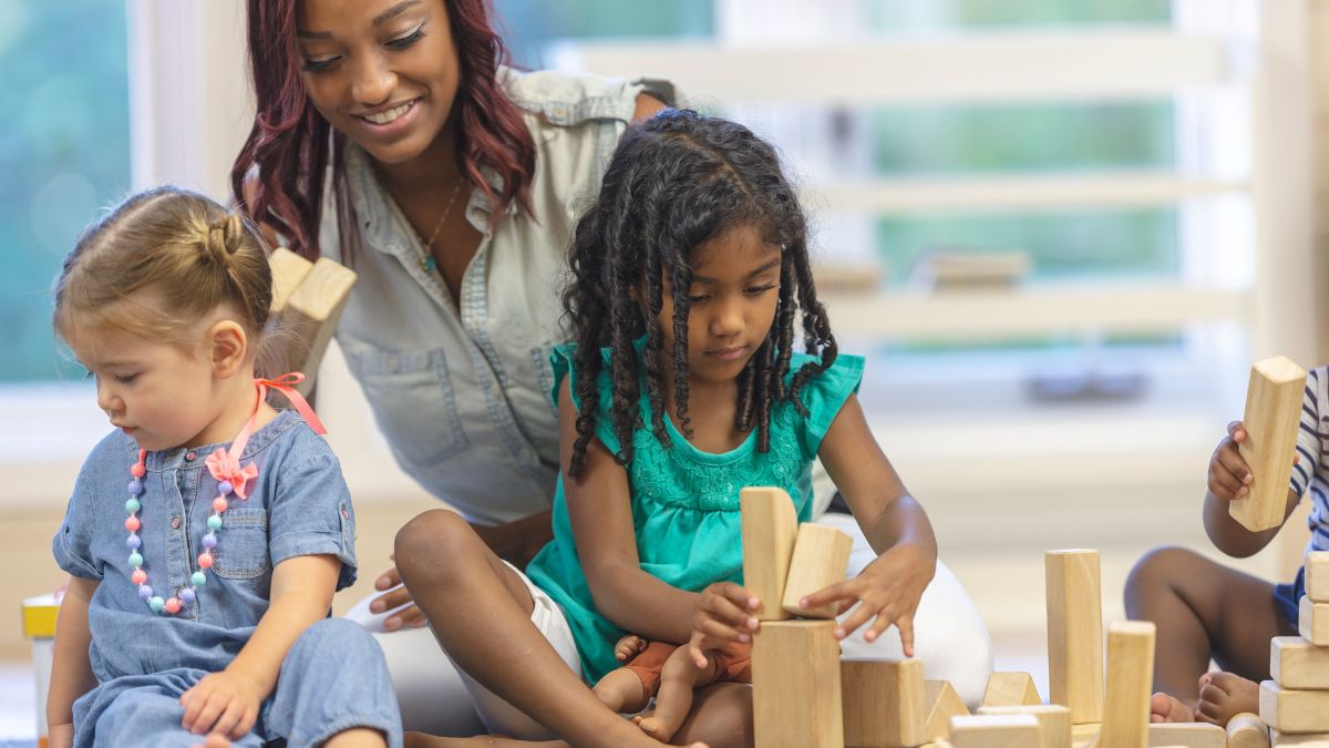 “I’m Not a Free Babysitter”: A Mom Banned Her Neighbor’s Daughter From Coming Over to Play