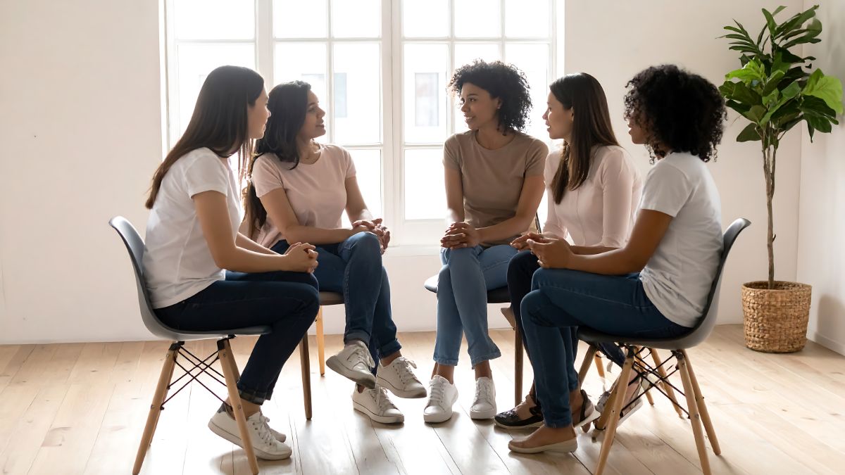 Conversational Habits That Make People Instantly Dislike You