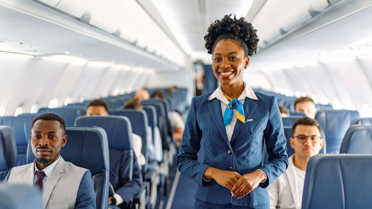 35 Things You Should Never Say to a Flight Attendant
