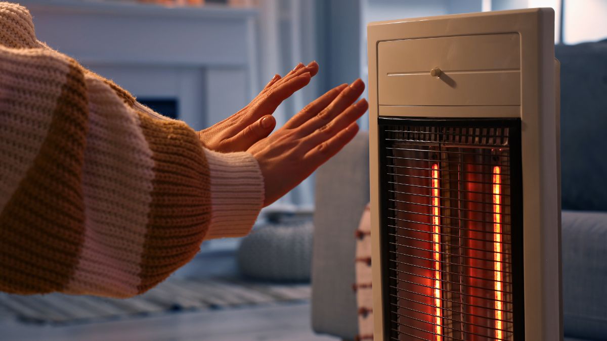 30 Ways to Save Money on Your Heating Bill This Winter