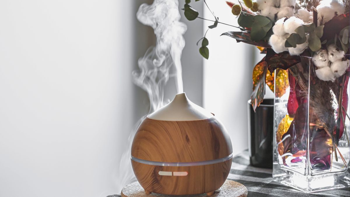 35 Ways to Make Your Home Smell Like a Luxury Hotel