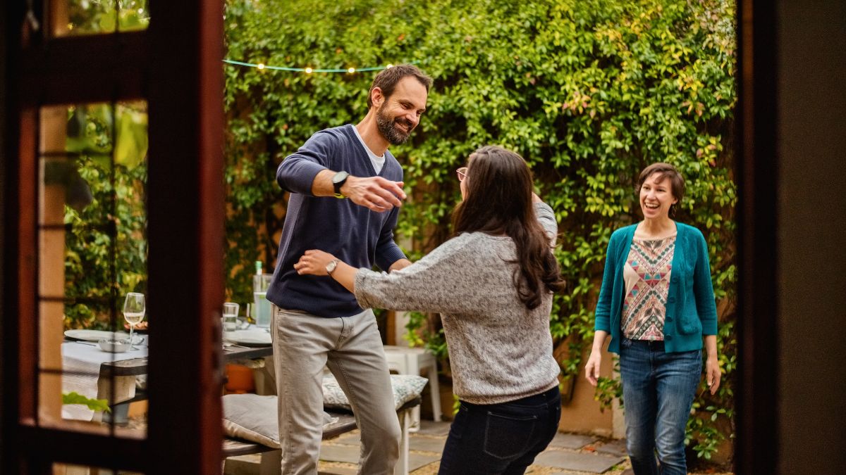 Social Etiquette Rules for Hosting Houseguests You Might Be Breaking