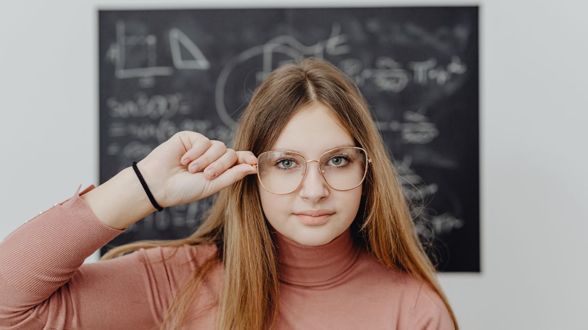 45 Signs You Are More Intelligent Than You Think