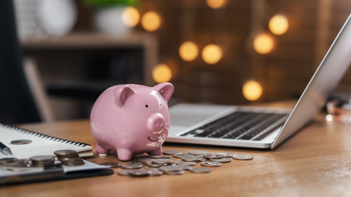 35 Smart Ways to Invest Your First $1000