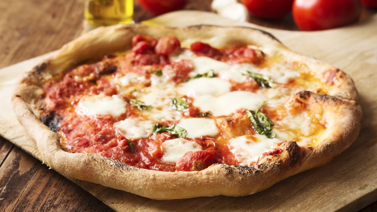 This Pizza Is Protected by UNESCO and Here Is What Actually Makes It Different